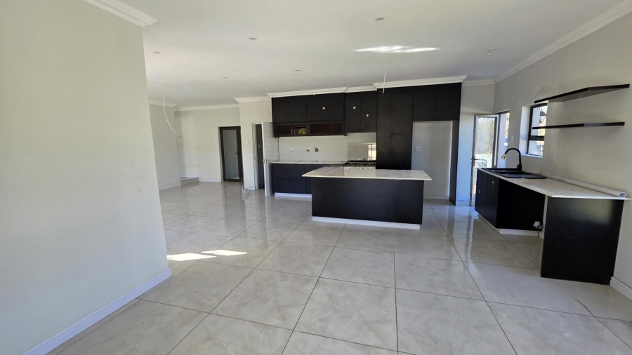 To Let 3 Bedroom Property for Rent in Estate D Afrique North West